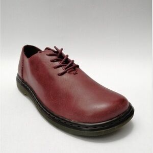 DR. MARTENS: LORRIE DEEP RED SIZE 8
